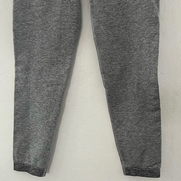 Spanx Seamless Sculpt Leggings Shapewear in Spacedye Cloudy Grey Large NWT - Picture 5 of 13